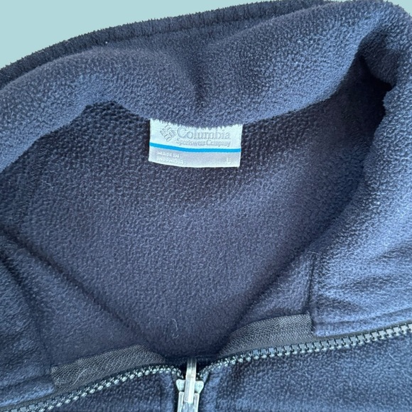 Columbia Black Fleece Zip Sweater – Size L - Picture 3 of 6